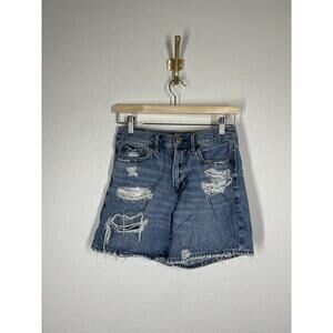 American Eagle 90s Boyfriend Shorts Size 4 Distressed Denim